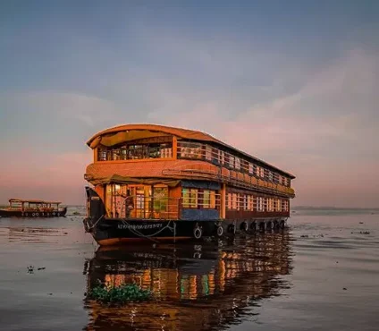 Alleppey houseboat packages